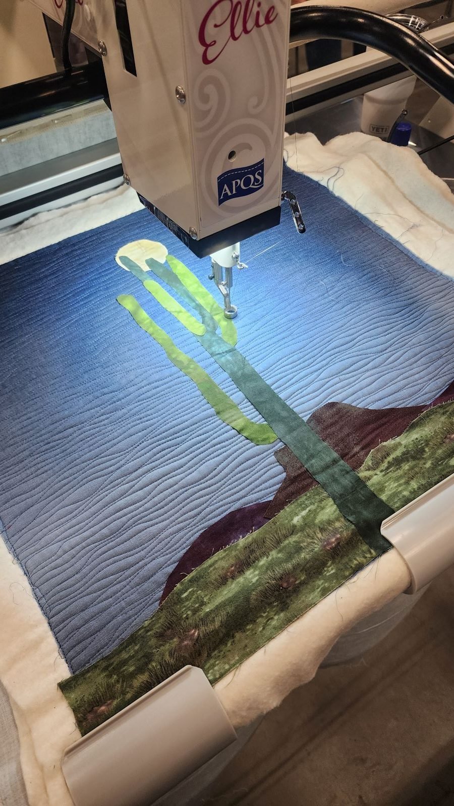 Ellie's Edge: Easy Quilting with a Hoop Frame with Lisa Eichelberger cactus quilt