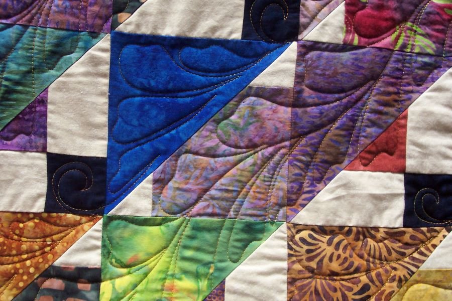 Trends in quilting designs feathers 