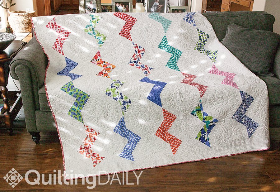 Seaside breeze white and colorful quilt